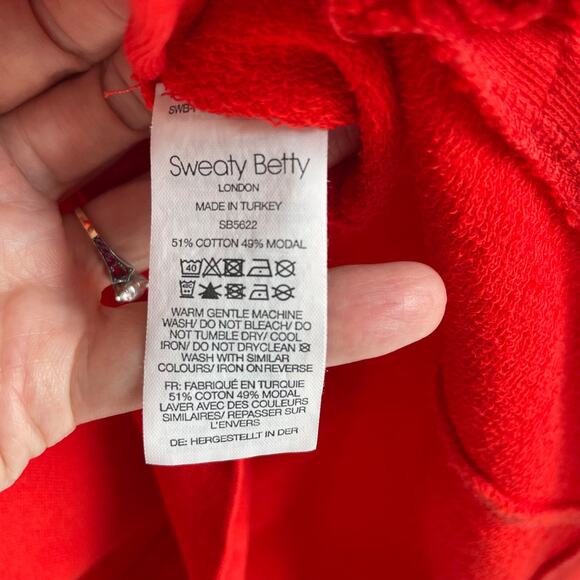 Sweaty Betty Red Crew Neck Long Sleeve Sweatshirt Top XS Thumbholes Athleisure - Picture 5 of 8